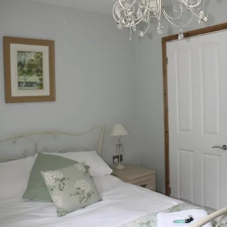 The Waterwheel 4*